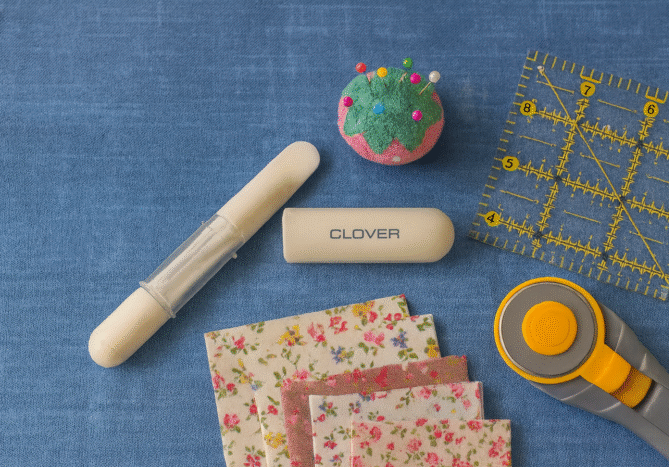 Clover White Choco Liner - Image 2